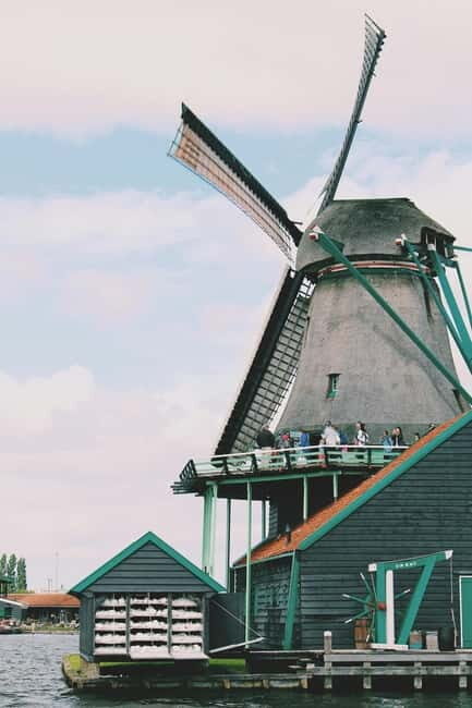 10-Hour Day Tour to Zaanse Schans and Giethoorn - A Deep Dive into the Tour Experience