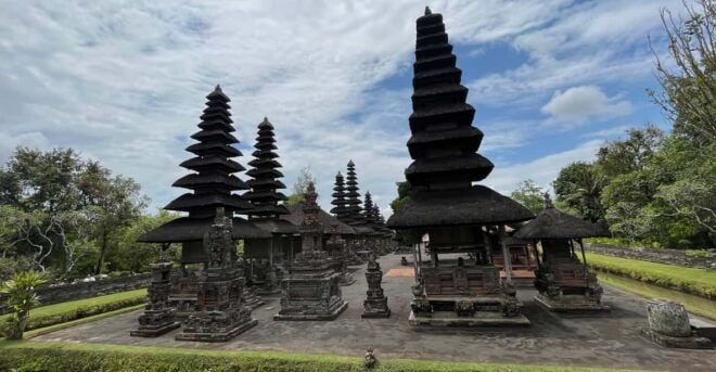 10 Hour West Bali Tour Taman Ayun, Ulun Danu & Tanah Lot - Tips for a Great Experience