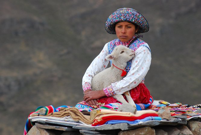 10-Night Andean Beauties - Date and Traveler Selection