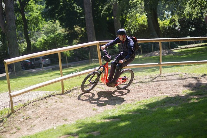 100% Emotion" Ride on an All-Terrain Electric Scooter - Inclusions and Safety Measures