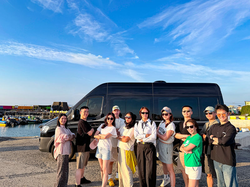 (100% Safety Return) Small Group Jeju Cruise Shore Excursion - Meeting your guide inside the terminal