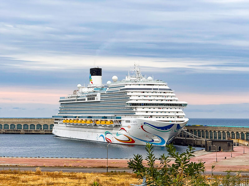 (100% Safety Return) Small Group Jeju Cruise Shore Excursion - Lunch and the final market stop