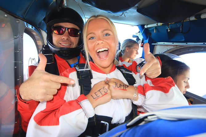10,000ft Skydive Over Abel Tasman With NZs Most Epic Scenery - Location and Scenic Views