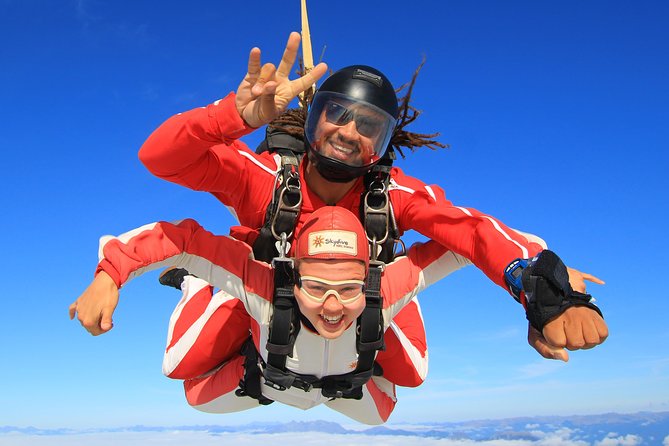 10,000ft Skydive Over Abel Tasman With NZs Most Epic Scenery - Pricing and Booking Details