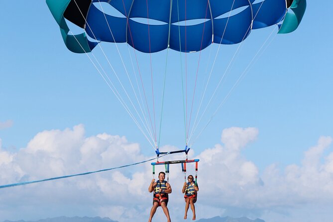 1000ft Parasailing Ride in Waikiki, Hawaii - Positive Feedback for the Crew
