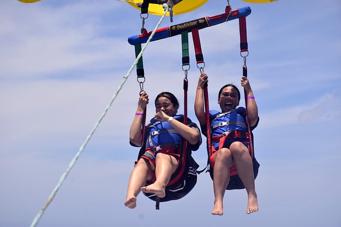 1000ft Parasailing Ride in Waikiki, Hawaii - High Recommendation and Exceptional Experience
