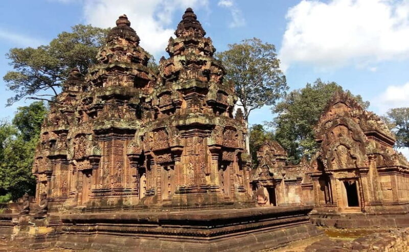 11-Day Cambodia Tour: visit Phnom Penh, Siem Reap & Beyond - What Makes This Tour Stand Out?