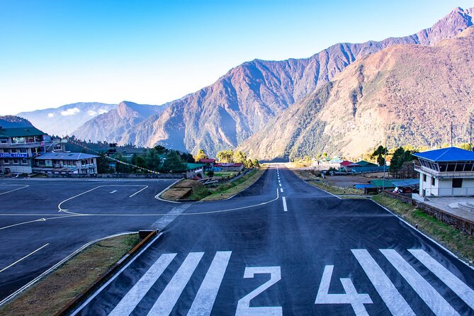 11 Days Everest Basecamp Trek From Kathmandu - Trek Difficulty and Physical Fitness