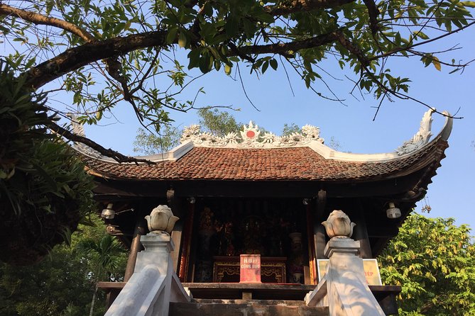 11 Days NORTH to SOUTH of VIETNAM - Day 6: Ho Chi Minh City - Cu Chi Tunnels and War Remnants Museum