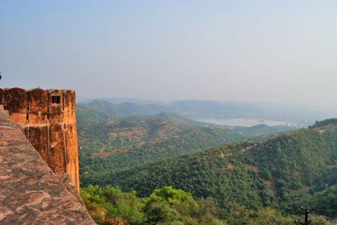 12 Day Golden Triangle Tour With Khajuraho & Varanasi - Exploring Jaipur