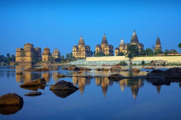 12 Day Goldn Triangle Tour With Orchha, Khajuraho & Varanasi - Ganges River Experience