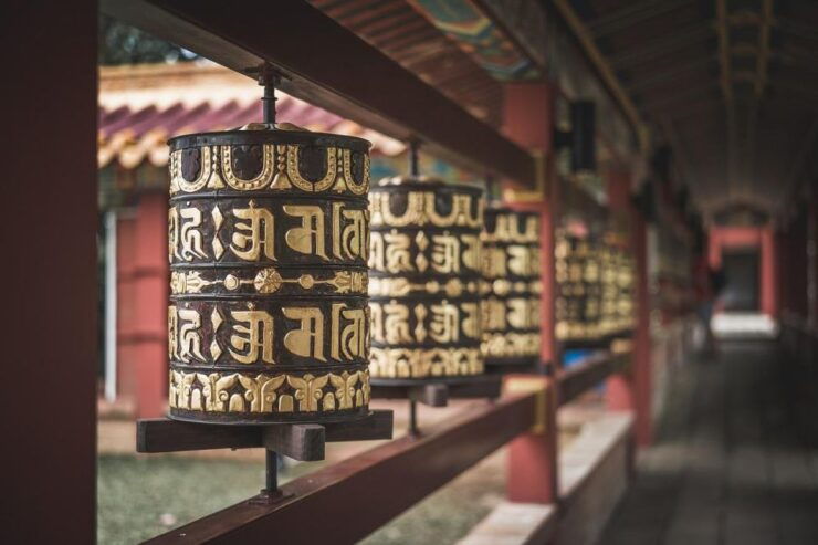 12 Days Buddhist Tour From The Birth To Death - Day 01: New Delhi - Varanasi