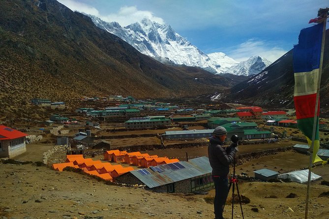 12 Days Everest Base Camp Trek - Day 2: Flight to Lukla and Trek to Phakding