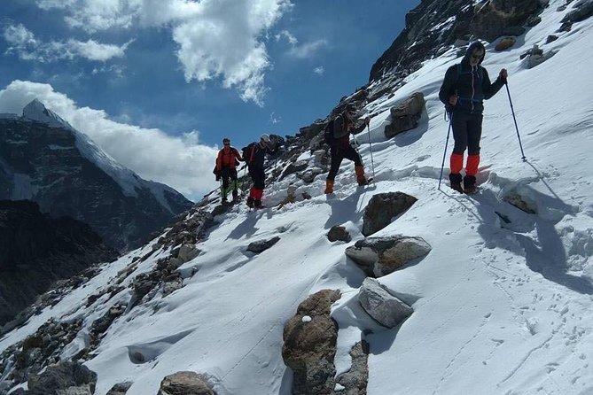 12 Days Gokyo Valley Trek From Kathmandu - Day 2 - Fly to Lukla and Trek to Phakding