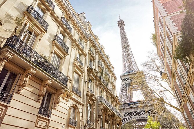 12 Days Historical Tour in Paris - Cultural Performances and Shows