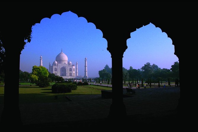 12-Hour Agra Day Trip From Lucknow - Guide Services Included