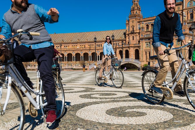 12 Oclock Guided Bike Tour Seville - What to Bring