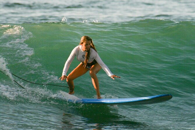 120 Min Surf Lesson / for All Ages - Surfing Equipment Provided