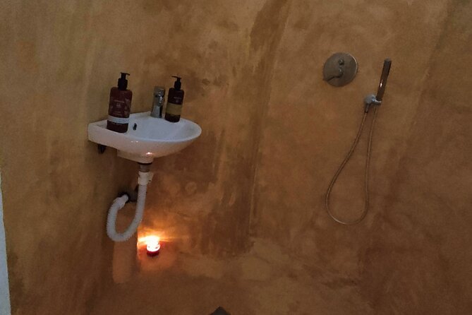 120 Signature Aromatherapy Rituals & Pool/Jacuzzi/Gym Day Access - Aromatherapy Rituals for Pain Relief