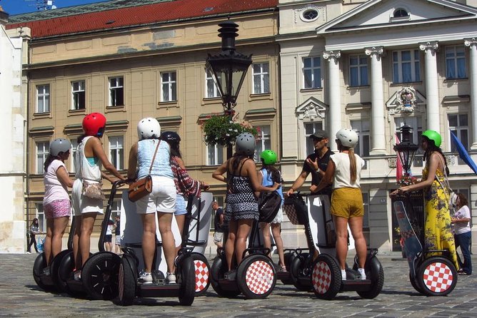 (120min) Zagreb All Around Tour-All of the Lower Town/Upper Town - Pricing and Booking Details