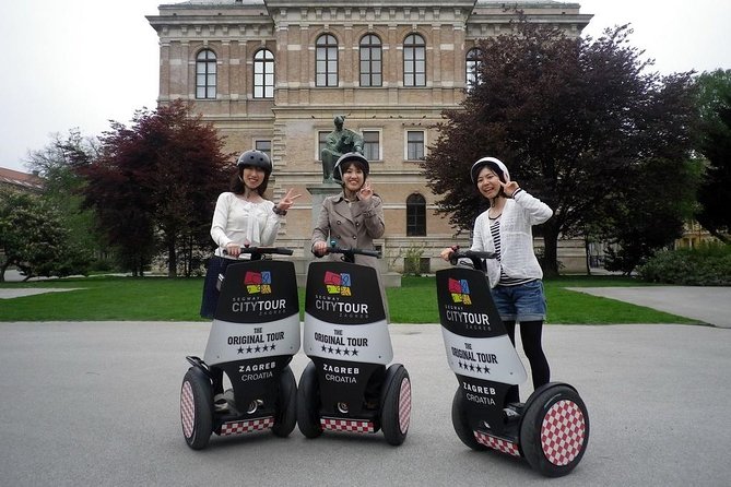 (120min) Zagreb All Around Tour-All of the Lower Town/Upper Town - Cancellation Policy and Weather Advisory