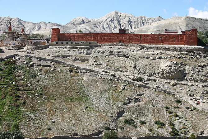 13 Days Easy Road Trip to Upper Mustang by Jeep - Remote Villages and Traditional Lifestyle