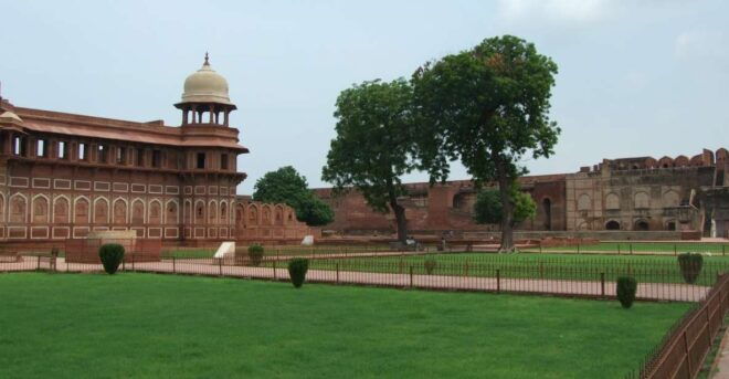 13 Days Golden Triangle Tour With Mumbai & Goa All Inclusive - Agra: Red Fort & Taj Mahal