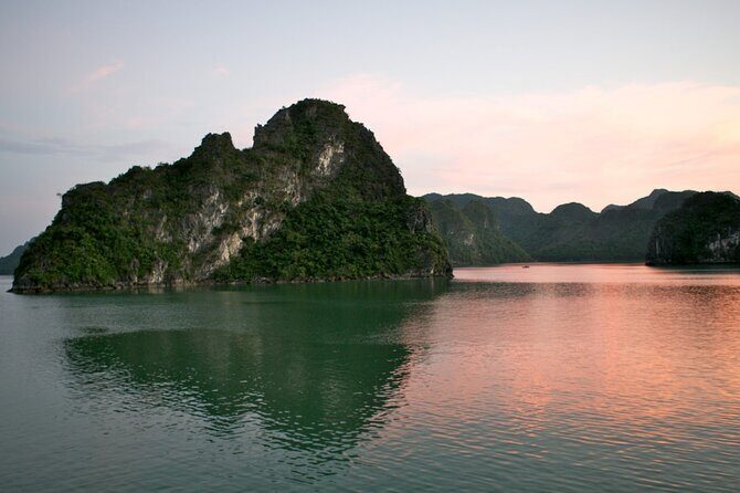 14 Day Classic Highlights of Vietnam and Thailand - A Detailed Look at the 14 Day Highlights Tour