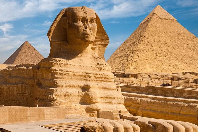 14-Day Egypt Highlights (Cairo, Cruise & Hurghada) - Dress Code and Special Events
