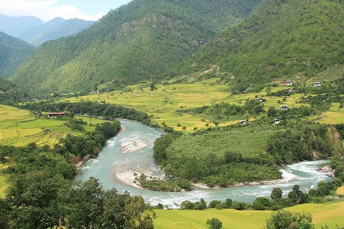 14 Days Bhutan Cultural Tour With 2-Day Trek in Bumthang Valley - Accommodation Options