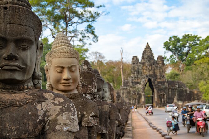 14 Days Viet Nam & Cambodia Plus Golden Bridge - Local Culture and Experiences