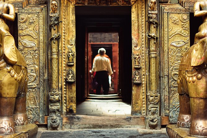 14 Nights 15 Days Exciting Tour Of Nepali Home Stay - Meeting and Pickup