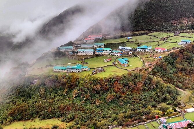 15 Day Tour in Gokyo Valley and Everest Base Camp Trek - Explore Kathmandu City