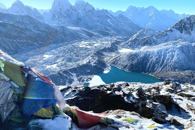 15 Day Tour in Gokyo Valley and Everest Base Camp Trek - Fly to Lukla