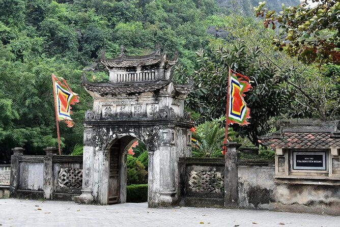 15 Day Vietnam Odyssey Saigon, Hanoi and Hoi An Beach - An Overview of the Tour Experience