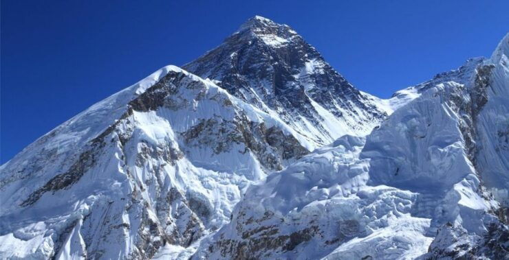 15 Days Luxury Everest Base Camp Trek - Explore Sagarmatha National Park