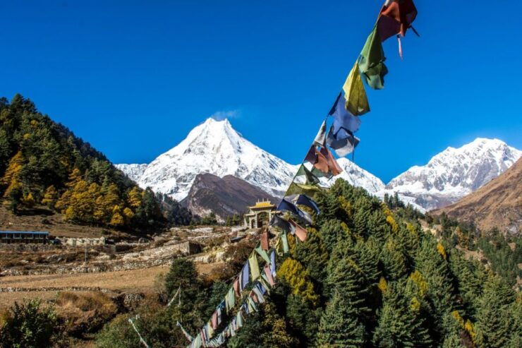 15 Days Manaslu Circuit Trek - Activity Details