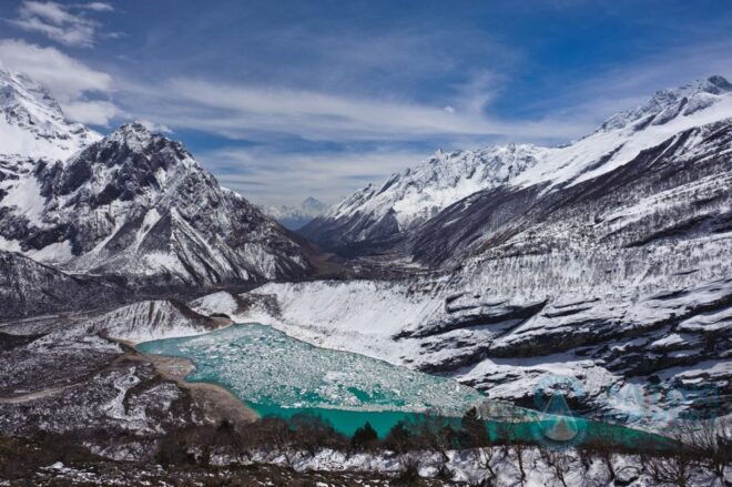 15 Days Manaslu Circuit Trek - Private Group Option