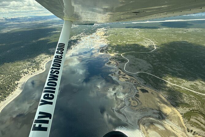15 Minute Yellowstone Small Plane Tour - An In-Depth Look at the 15-Minute Yellowstone Small Plane Tour