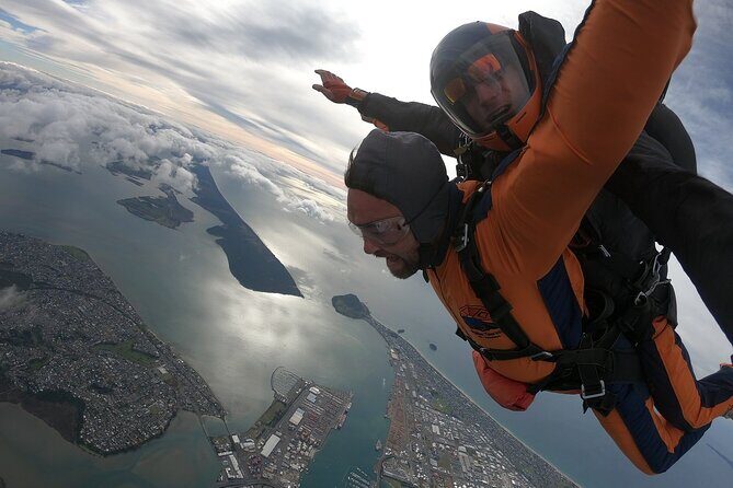 15,000ft Tandem Skydive in Tauranga - Bay of Plenty - Unpacking the Experience: What You Can Expect