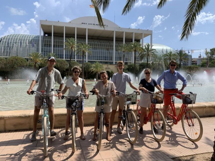 150Min Valencia Bike Tour With a Local Guide - Activity Details