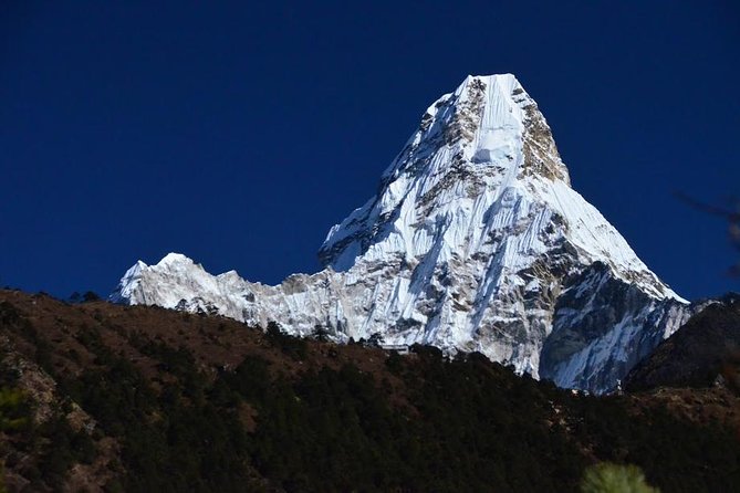 16 Days Island Peak Climbing With Everest Base Camp Private Trip - Trip Duration and Accommodation