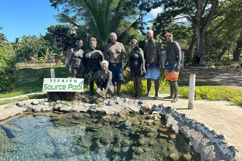 16 Lines Zipline, Cave and Mud Spa Combo Tour with Lunch in Fiji - The walk between lines is part of the day