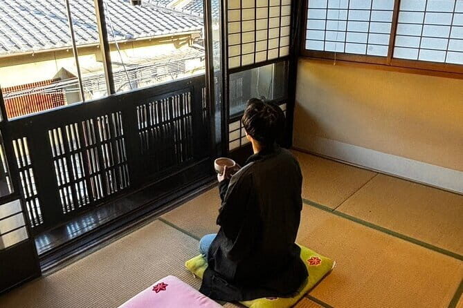160 year old Building Tour with Matcha and Kimono - Good To Know