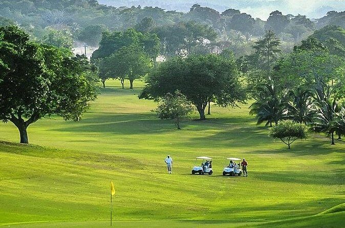 18 Hole Golf Experience at Sandals Golf and Country Club - FAQs