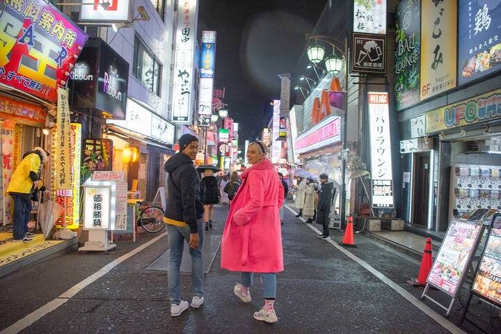 18 to 35s Essential Japan 10-Day Tour by Intrepid Travel - The guide and group shape the experience
