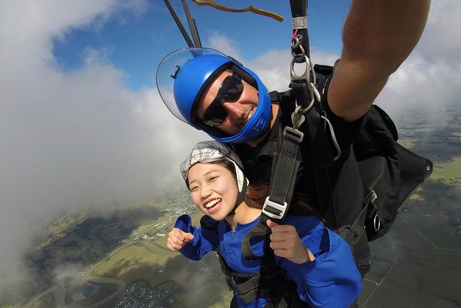 18,000 Feet Tandem Skydive Adventure Private Tour in Auckland - Additional Information