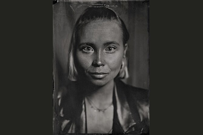 19th Century Metal Portrait an Unique Experience Porto-Portugal - Meeting and Pickup Details