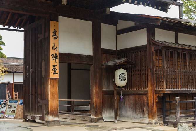 1Day Private Shirakawago and Takayama With Public Bus From Nagoya - Common Questions