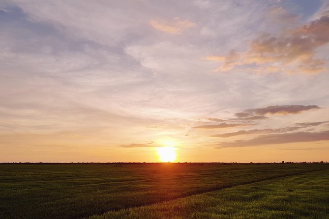 1Day Private Tour: Kampong Kleng Floating Village and Beng Mealea Temple. - Tour Guide Details
